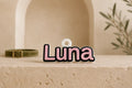 Personalisierte Hundemarke Kontur mit Namen Luna